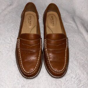 Sperry Women’s Leather Seaport Penny Loafers Size 8
